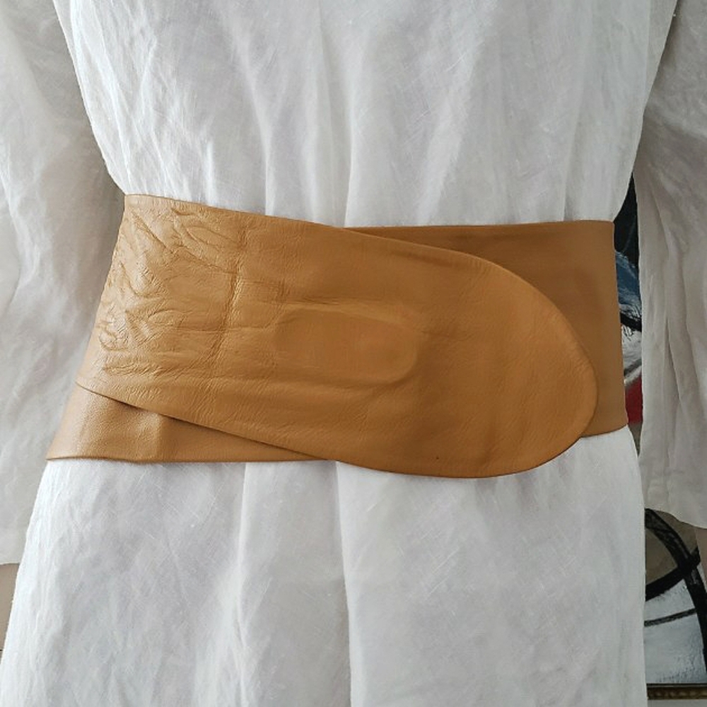 Emmanuel | Vintage Leather Wrap Belt